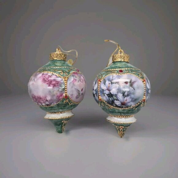Set Of (2) Vintage Bradford Editions Christmas  Hummingbird Porcelain Ornaments - Picture 1 of 9